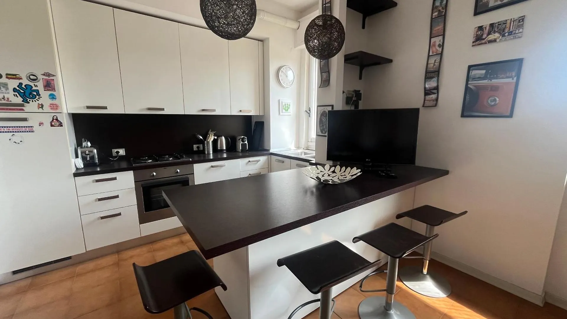Sunny Comfy Apartment Milan